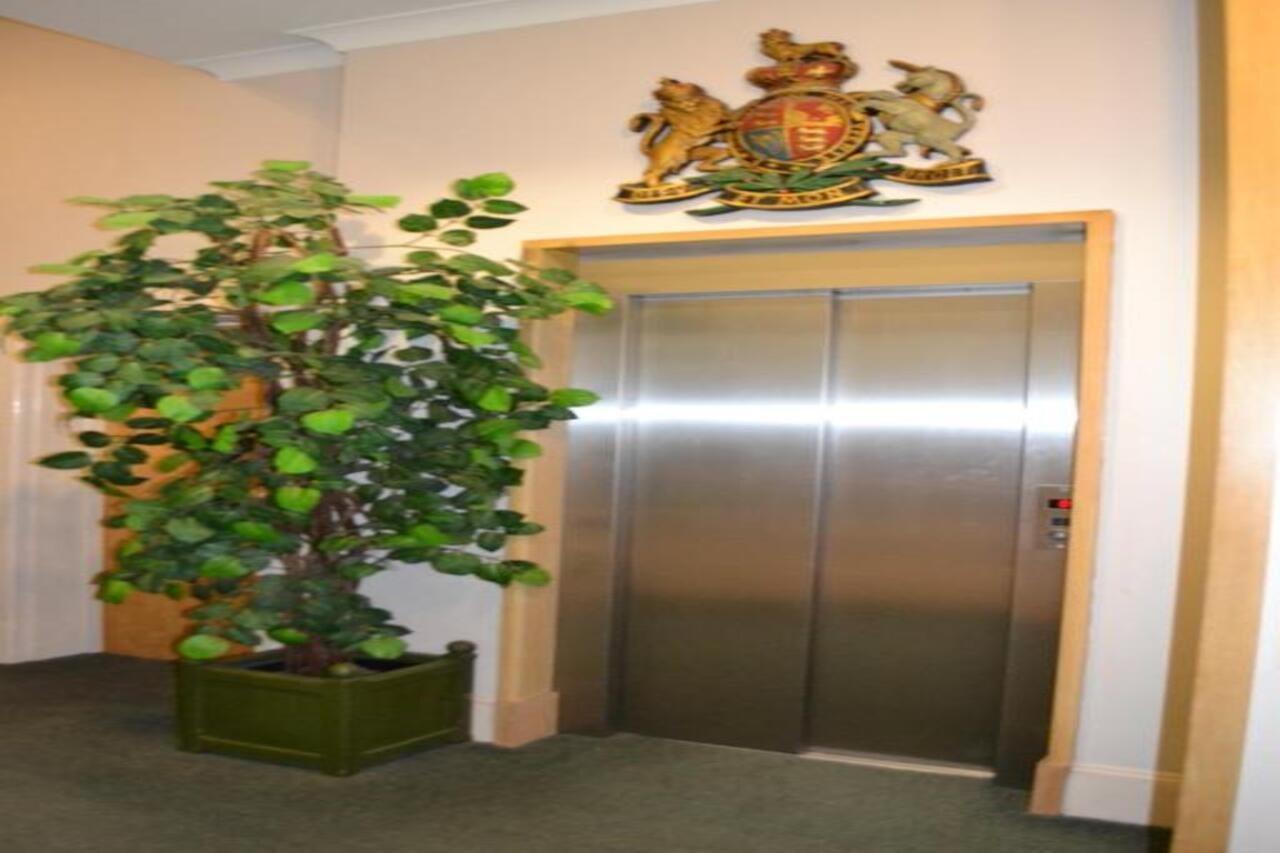 Garden Court Hotel Лондон Экстерьер фото