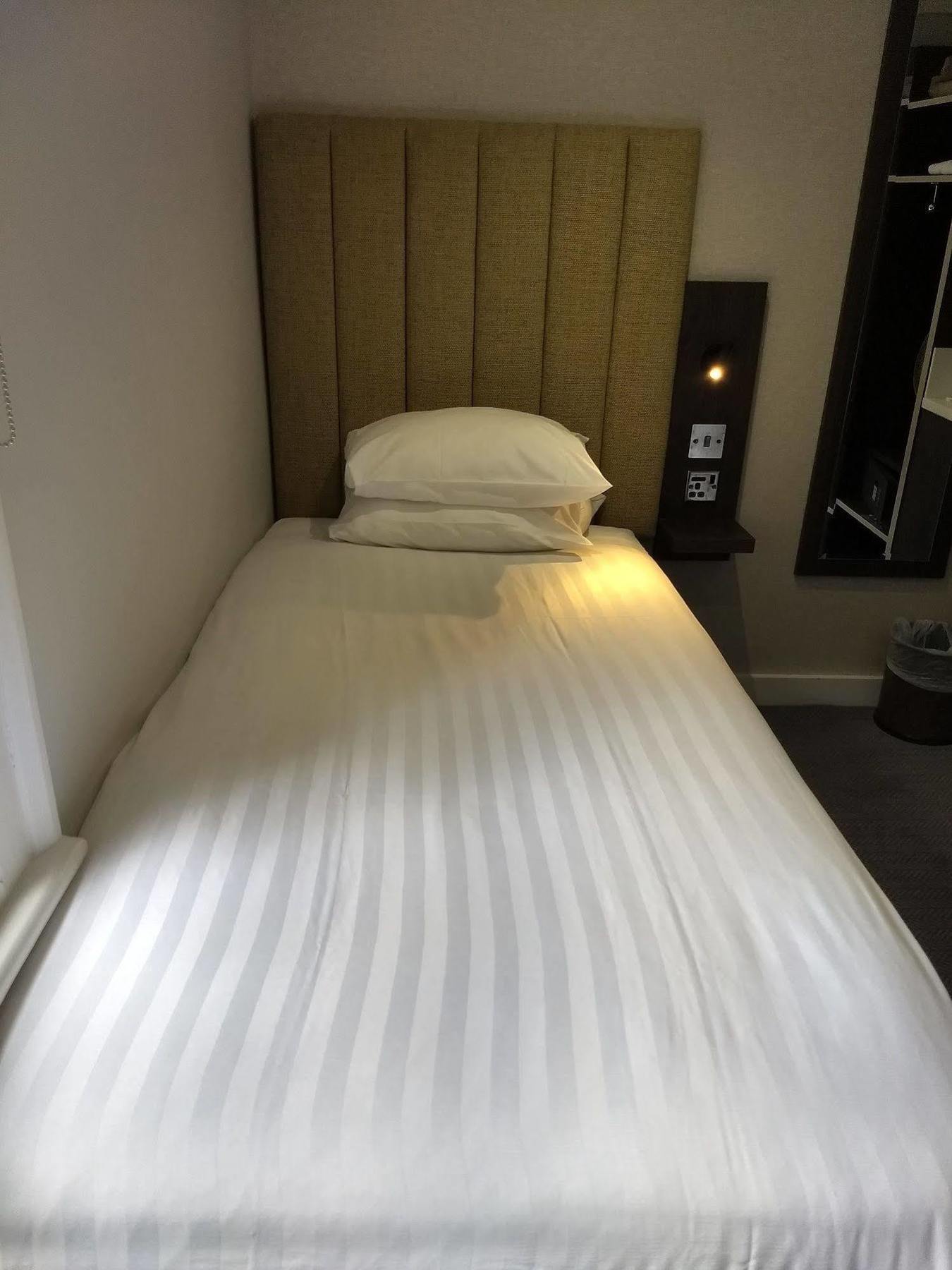 Garden Court Hotel Лондон Экстерьер фото